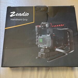 Zeadio Handheld Grip for Cameras - New